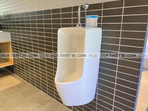 Bồn tiểu nam INAX AU-431VR treo tường