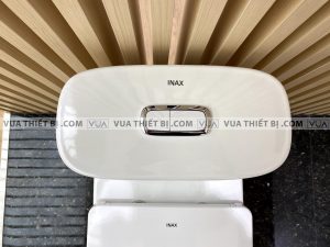 anh thuc te bon cau 1 khoi inax ac 1052vn aqua ceramic nap em 2