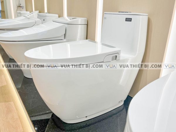 Bồn cầu 1 khối INAX AC-1052 CW-S32VN Aqua Ceramic nắp rửa cơ