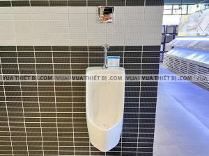 Van xả tiểu nam INAX OKUV-30SM cảm ứng âm tường dùng điện