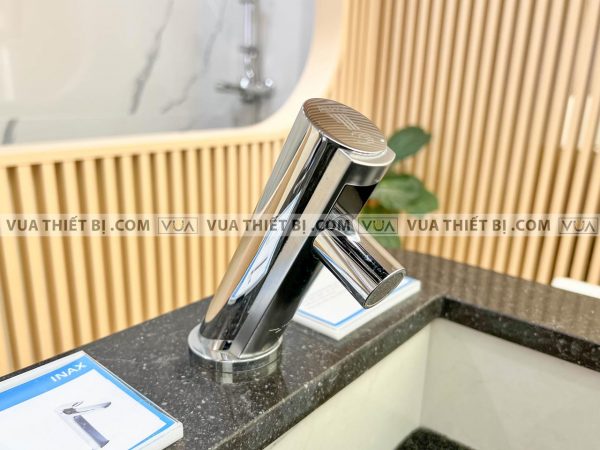 Vòi chậu lavabo INAX AMV-90K cảm ứng dùng pin nóng lạnh