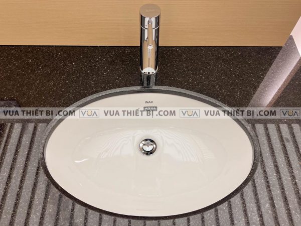 Vòi chậu lavabo INAX LFV-8000S nóng lạnh