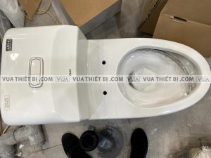 INAX AC-2700 CW-H20VN - Bồn cầu thông minh nắp điện tử 5 anh thuc te bon cau 2 khoi inax ac 2700vn aqua ceramic nap em 2